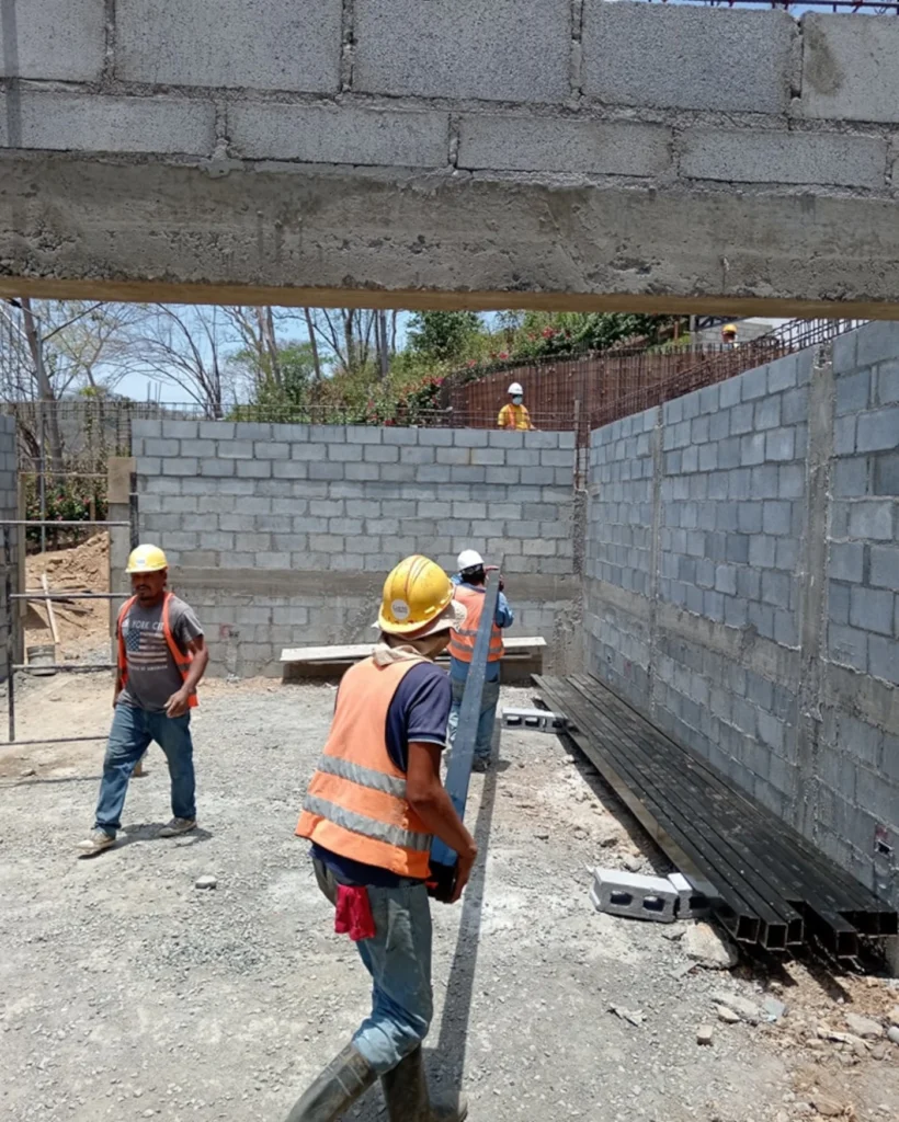 how much to build a home in nicargua with consorcio vargas USD construction builders